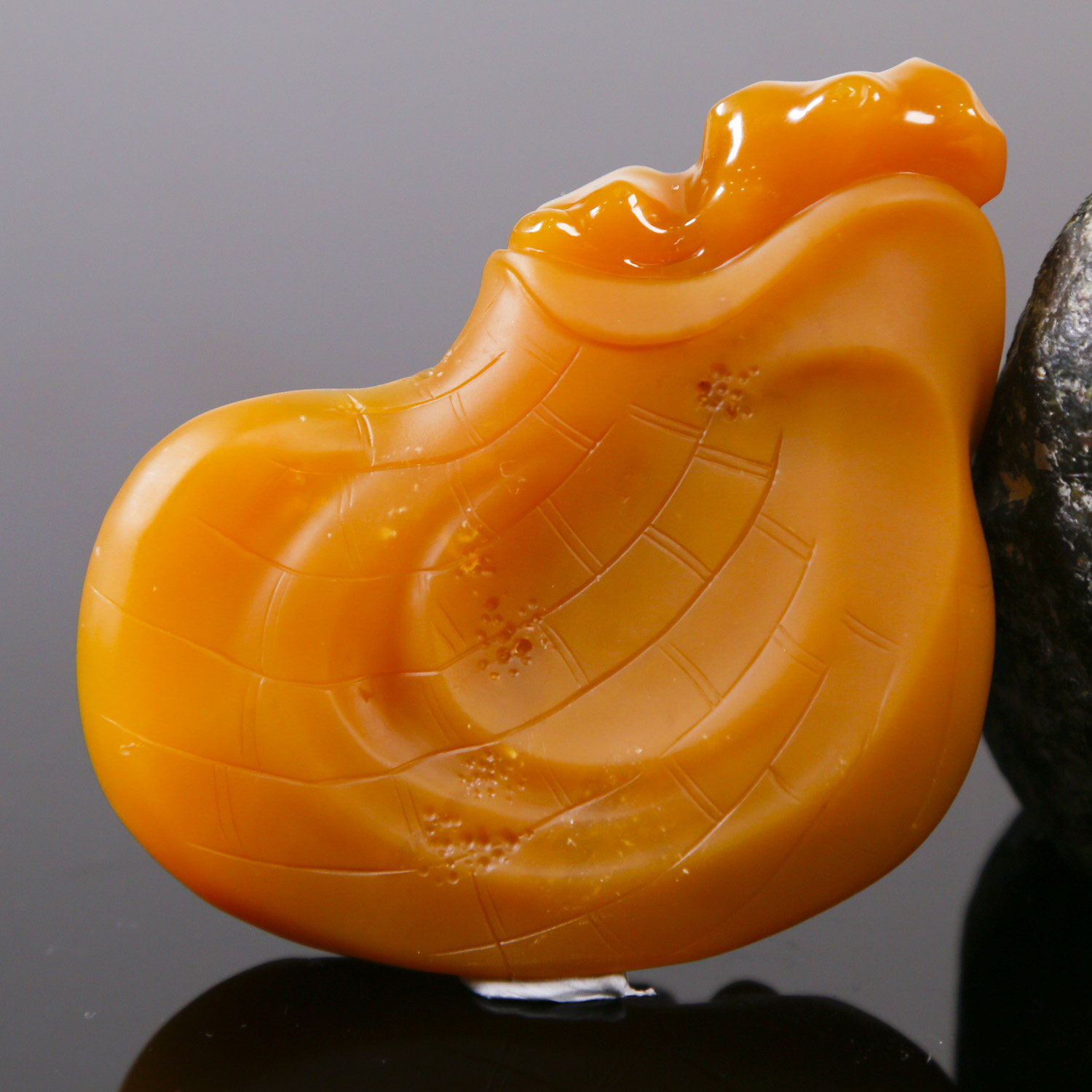 148.06g 精品鸡油黄达摩悟道把件/摆件 黄龙玉 jfw2-9a12020