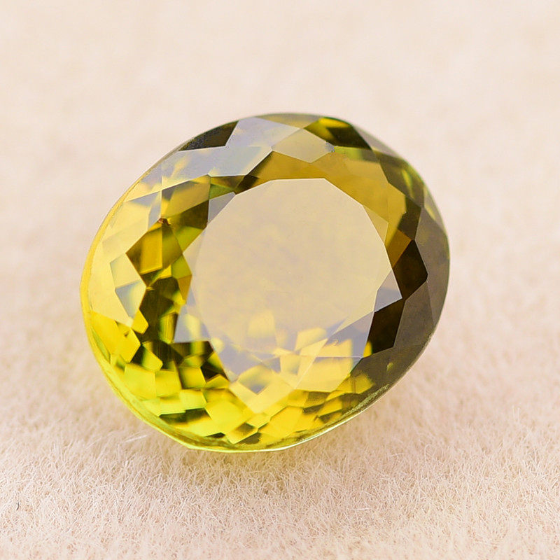 4.27克拉 天然全净黄绿碧玺椭圆戒面 一流切工 火彩好