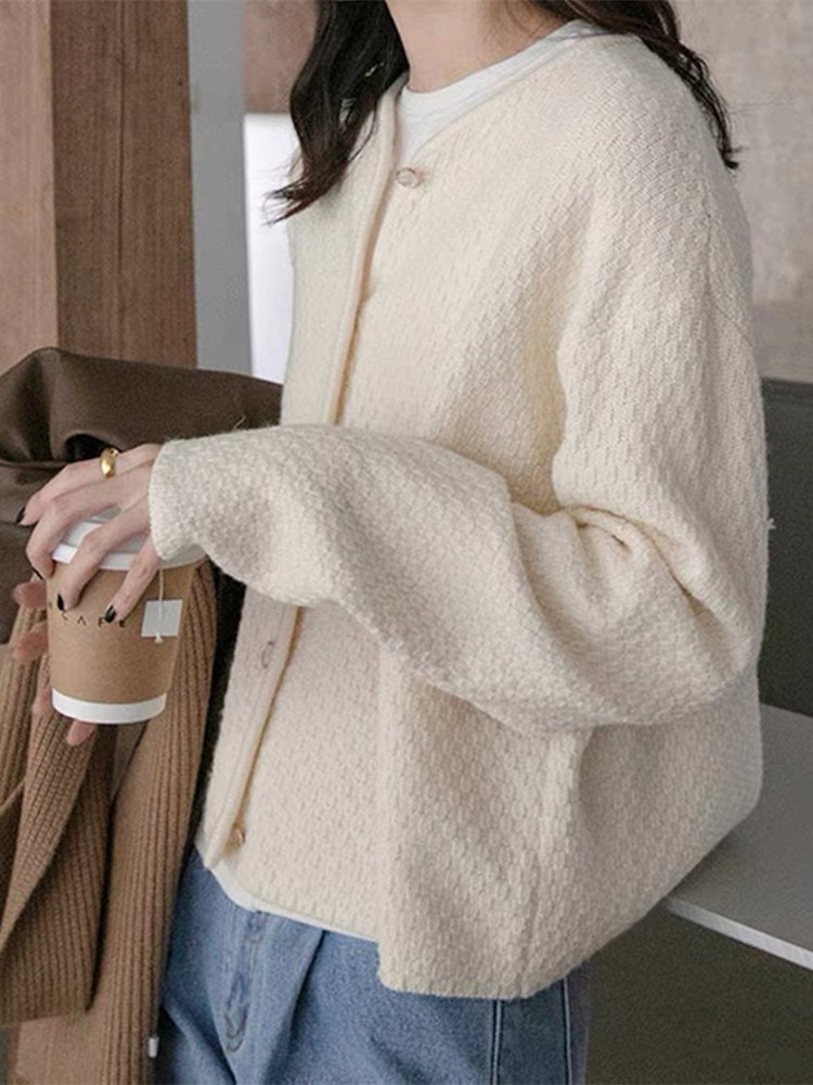 法式复古格纹白色针织开衫女春季宽松慵懒风外穿毛衣外套上衣早春