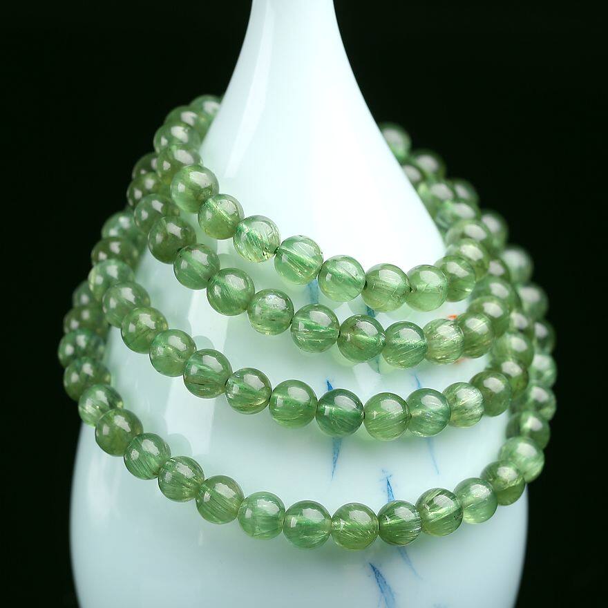 稀有难得 精美磷灰石顺发猫眼多圈手链53.40克