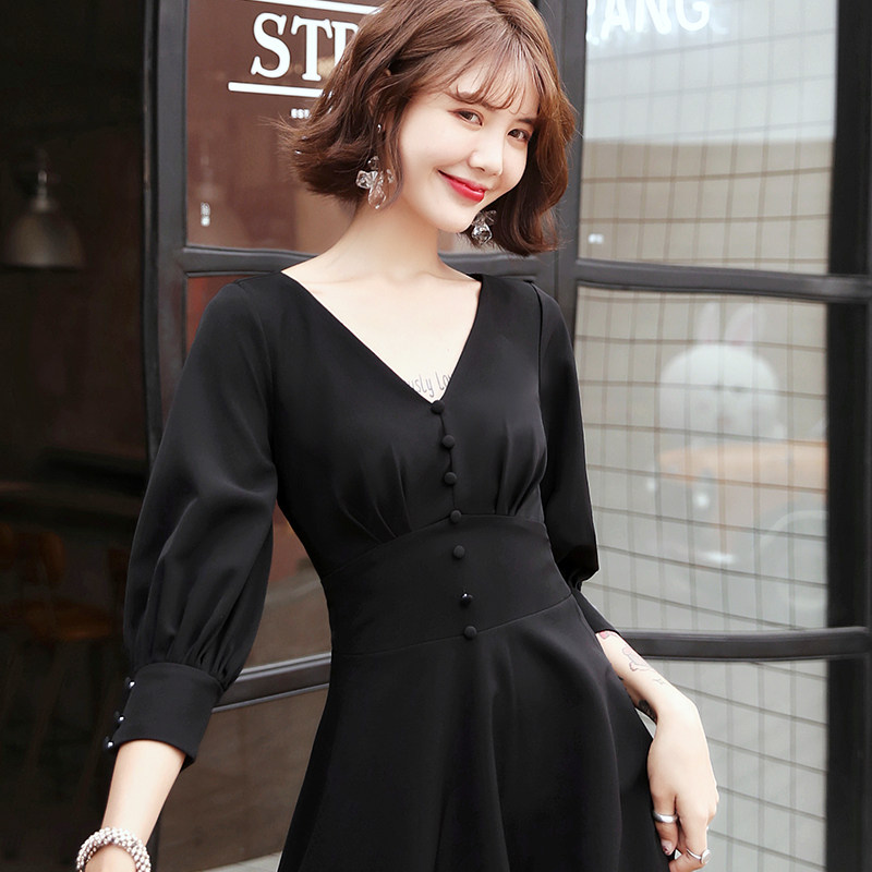 黑色晚礼服裙女宴会高贵v领小礼服赫本风气质名媛显瘦连衣裙短款