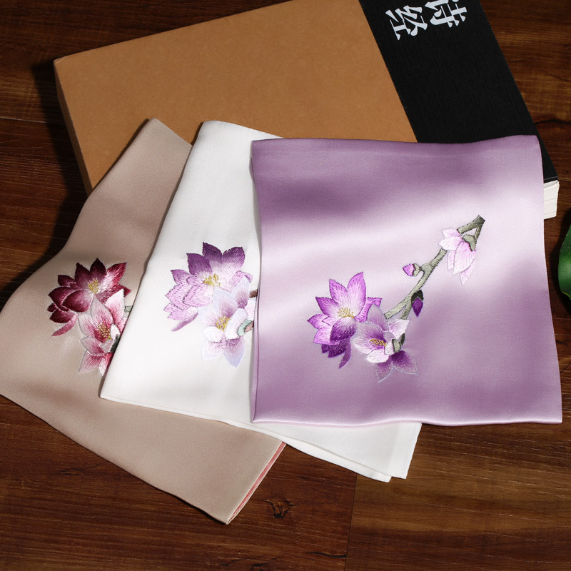 苏绣手工绣真丝手帕女桑蚕丝玉兰刺绣双层手绢丝绸个性礼品礼盒装