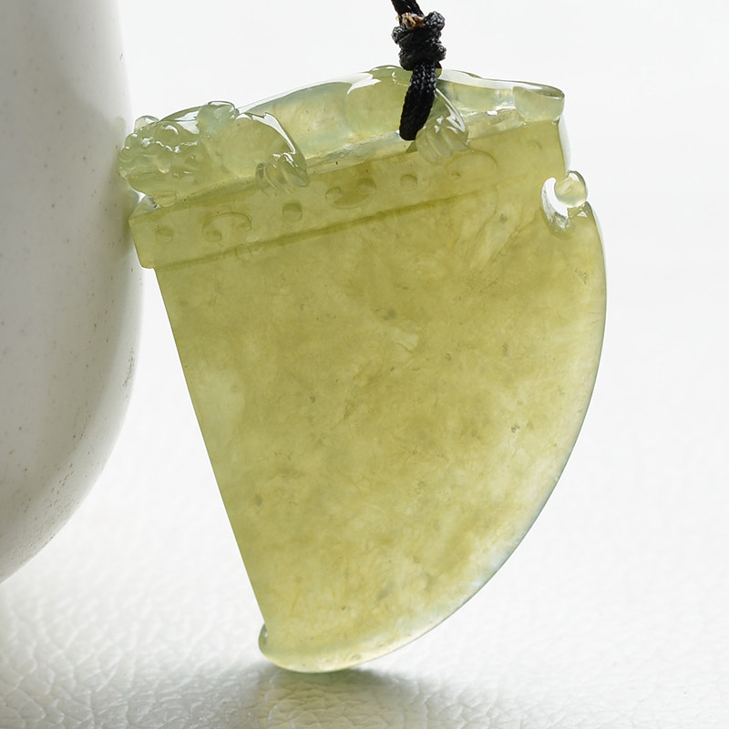 石舍艺术作品 天然缅甸a货翡翠老坑冰黄府上有龙吊坠19.83g