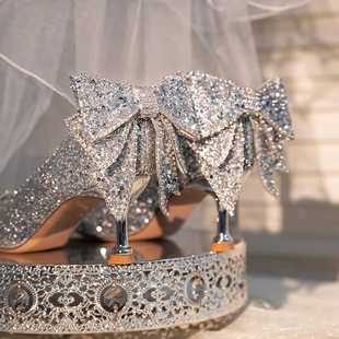 银色水晶鞋法式主婚纱婚鞋蝴蝶结亮晶晶高跟鞋小低跟单鞋日常可穿