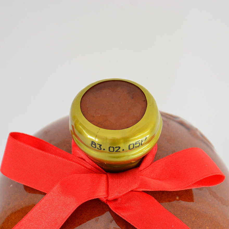 民国83年 1200ml台湾特级陈酿绍兴酒