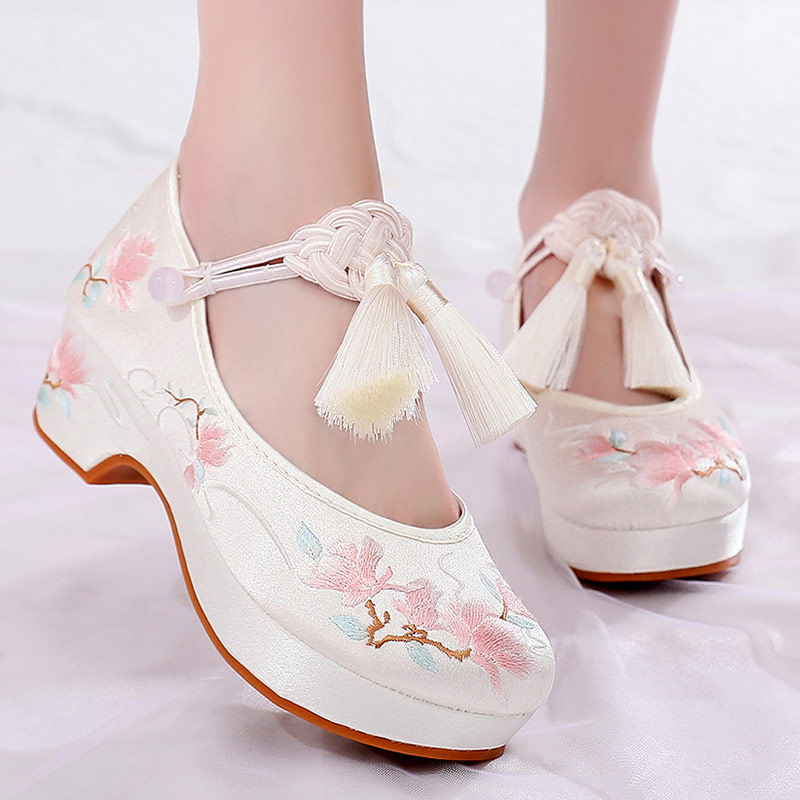 汉服鞋子女古风高跟鞋绣花鞋夏季翘头履弓鞋古装鞋内增高明制布鞋