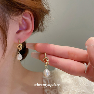 银针打结巴洛克淡水珍珠耳环时尚气质高级感耳钉轻奢设计耳饰