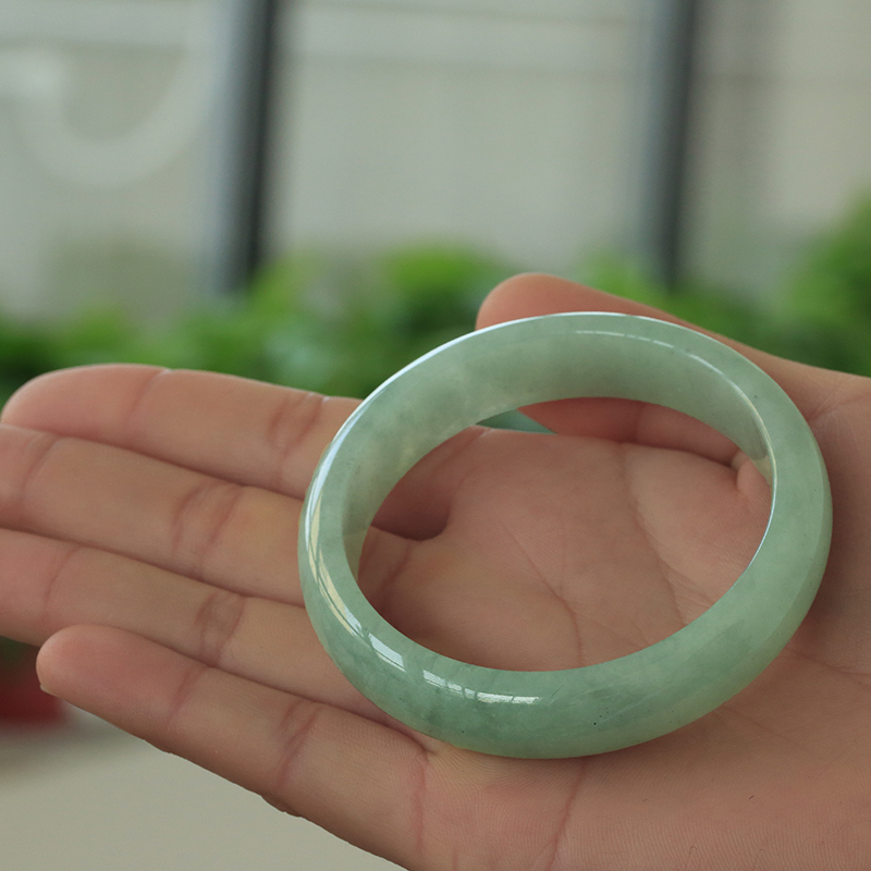 老坑糯种淡绿翡翠手镯 59mm 59.91g