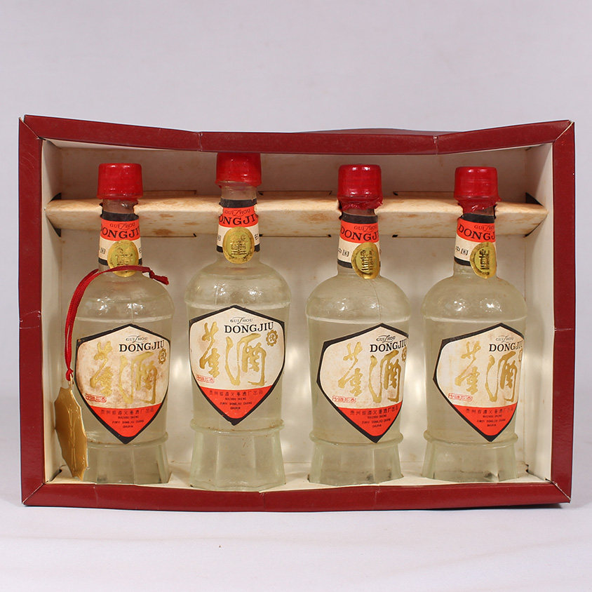 (中国名酒)86年 125克 董酒一箱【礼盒装20瓶】