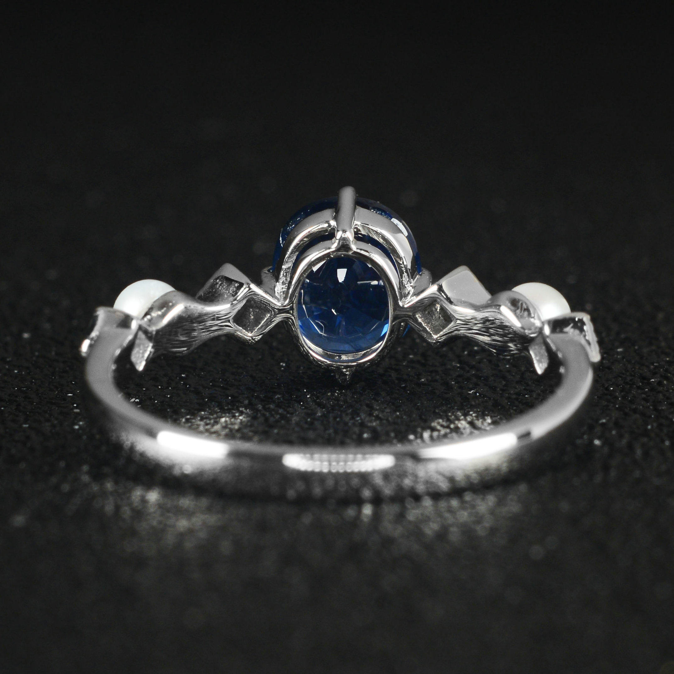 1.29ct 18k金 天然蓝宝石珍珠戒指 伴镶钻石 清新设计5579