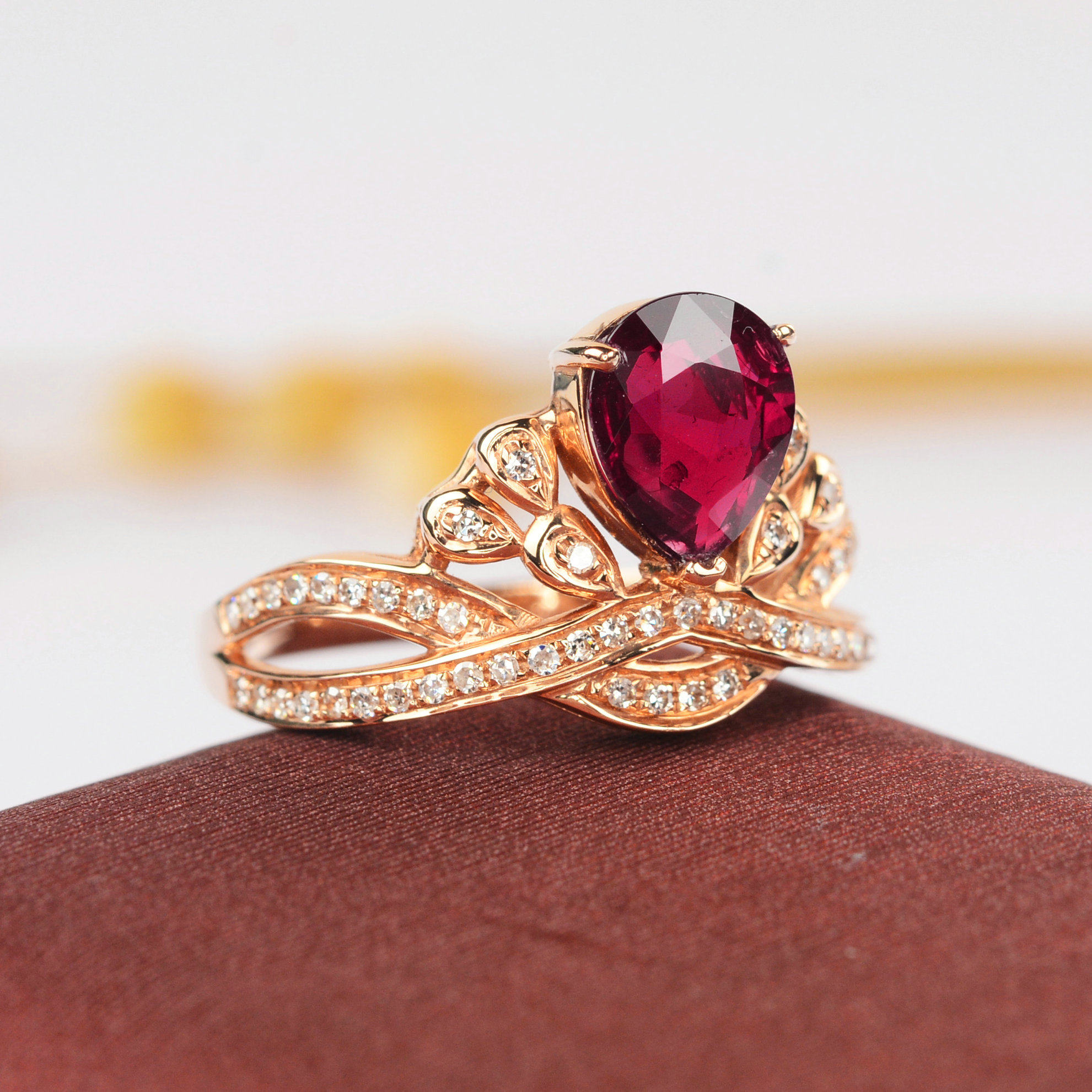 1.01ct 18k金天然红宝石戒指 皇冠系列款式 你就是我的公主7396