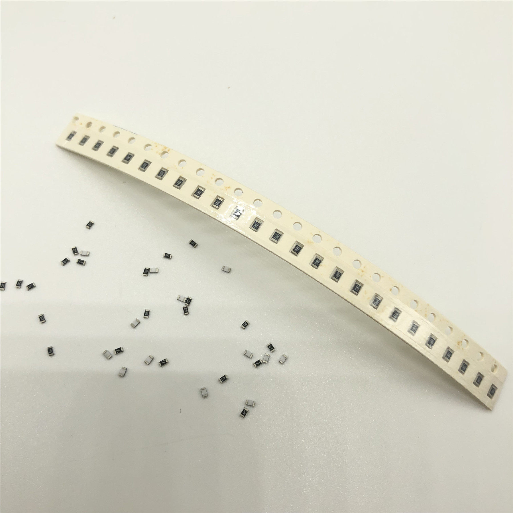 0603贴片电阻器 3k 3.3k 3.6k 误差 1% 5%精密度 (100只)