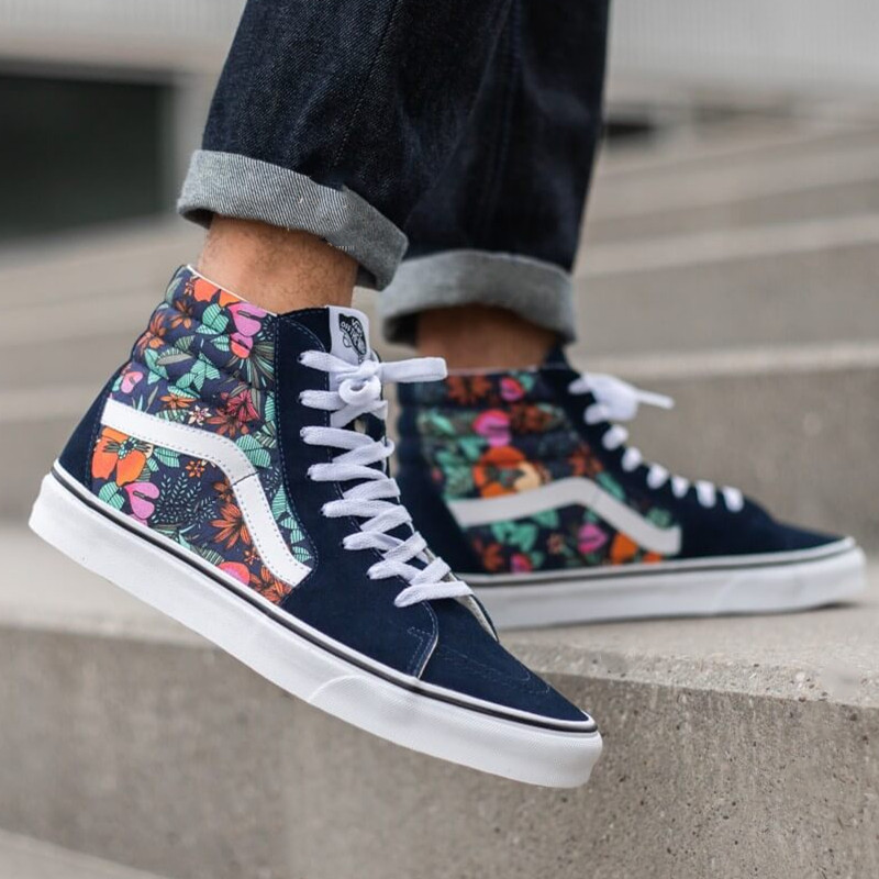 酷动城 vans范斯 经典sk8高帮花卉男女运动休闲板鞋 vn0a4u3cwh9