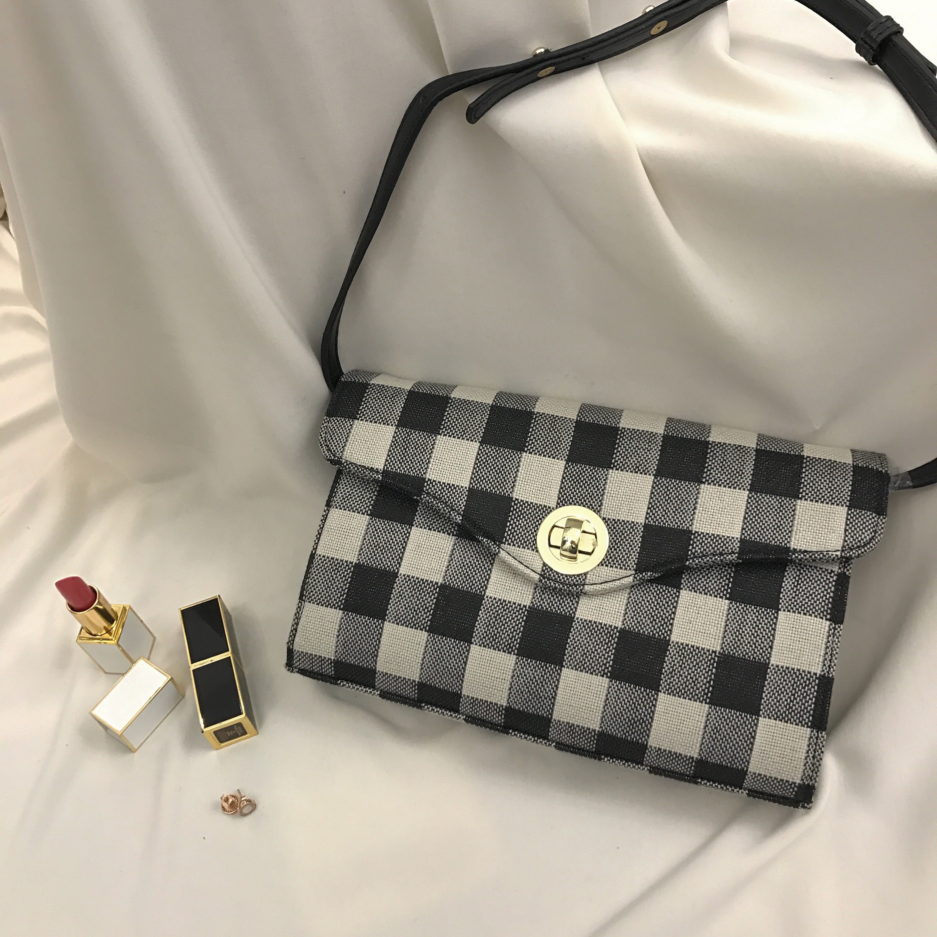 热销格子包包女 帆布 黑白