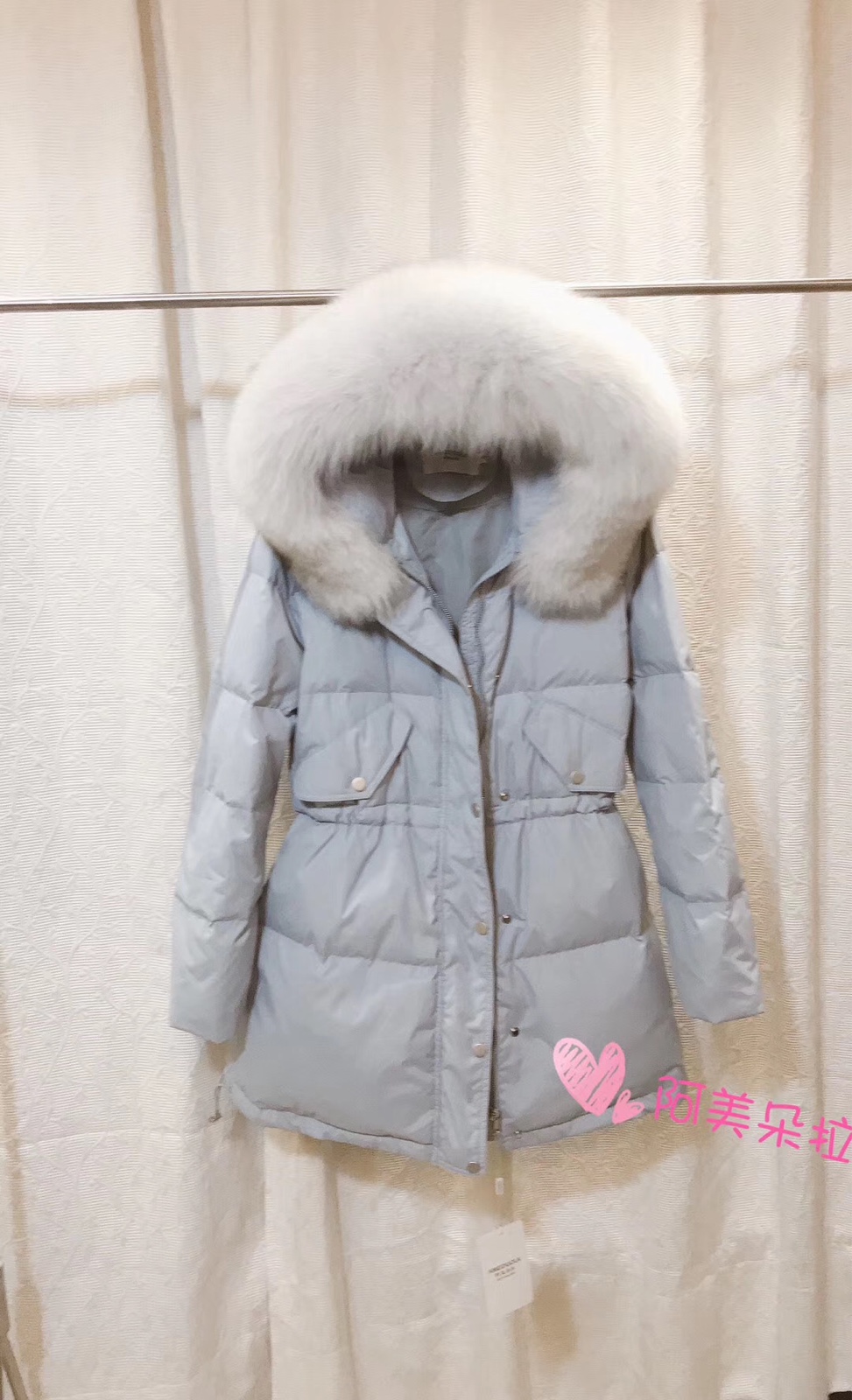 A Mei Dora 2019 Winter clothes New products Down Jackets Waist Drawstring Real gross Hair collar Mid length version Down coatin the Women's clothing/Boutique , Down category - from Buy2taobao.com to provide professional Taobao agent buy service