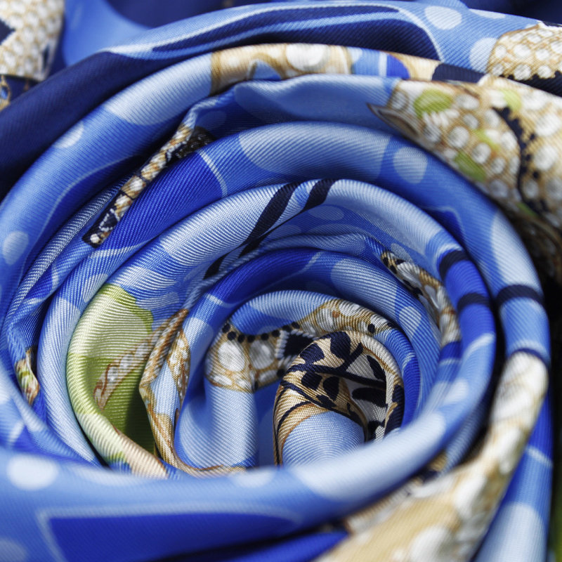 [9.9新]cartier 卡地亚 88cm*88cm 女士真丝大方巾 丝巾