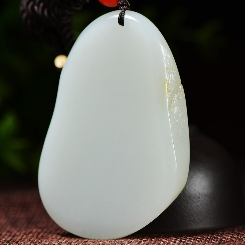 【羊脂级观音】【过灯无暇】极其细腻 脂感足 白玉挂件51.83g