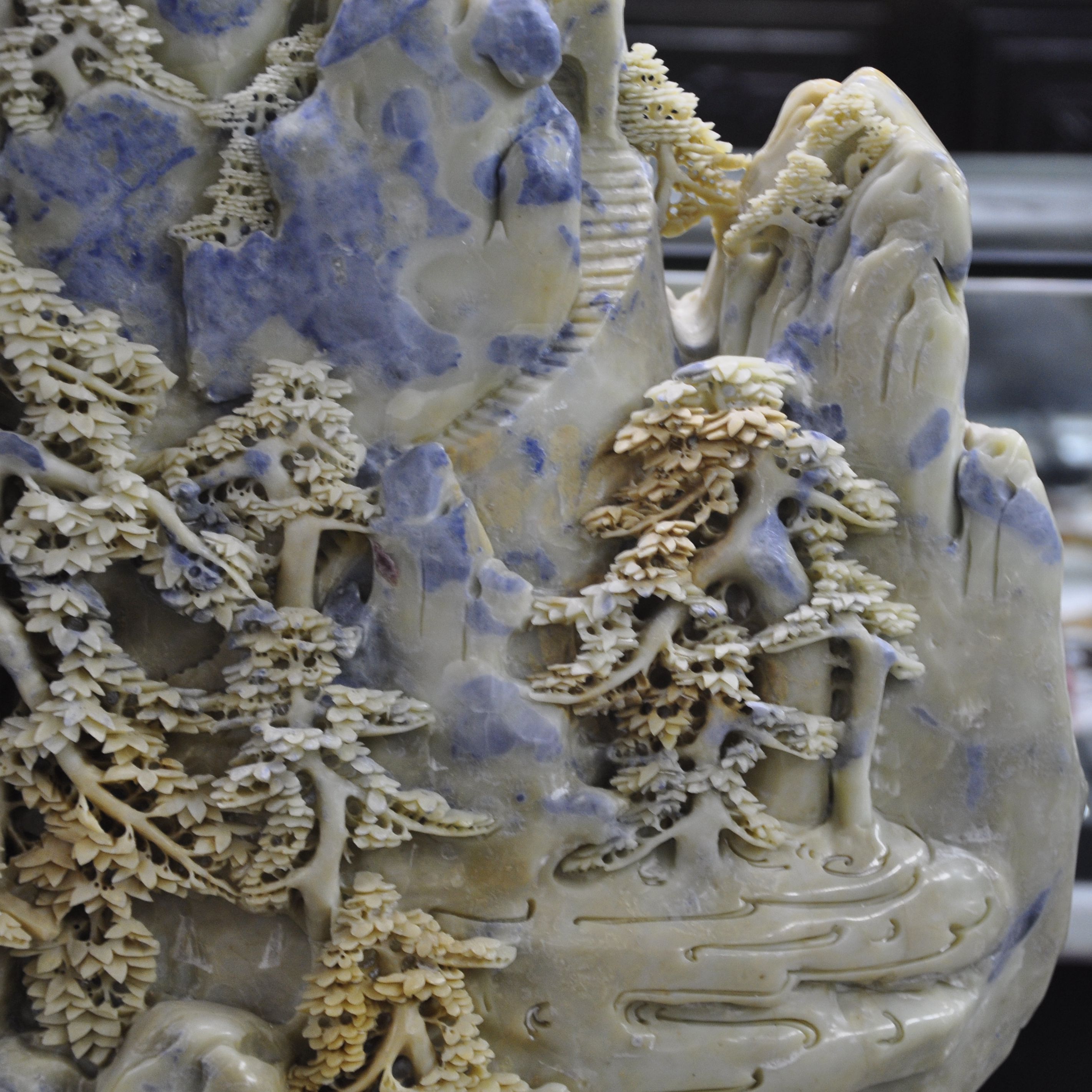 220斤大型山水摆件 青田石雕 《山水风光-人间仙境》 收藏