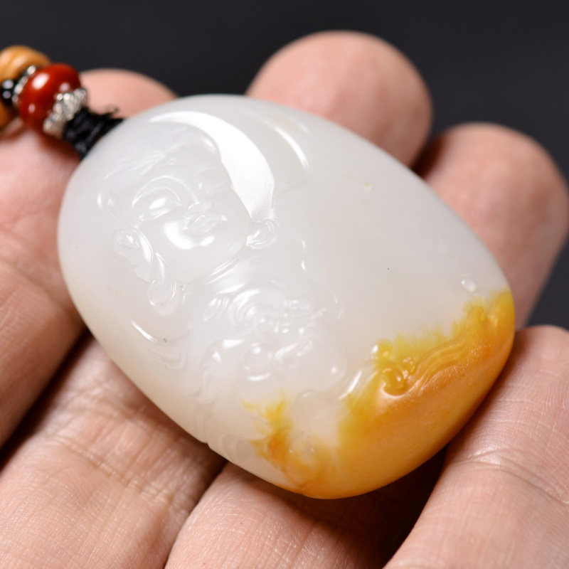 苏州玉雕名家刘程作品 收藏级珍品观音 黄皮白肉 肉质超级细腻