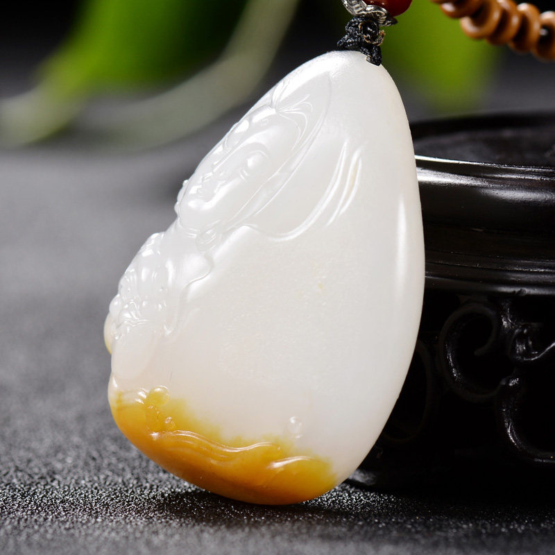 苏州玉雕名家刘程作品 收藏级珍品观音 黄皮白肉 肉质超级细腻