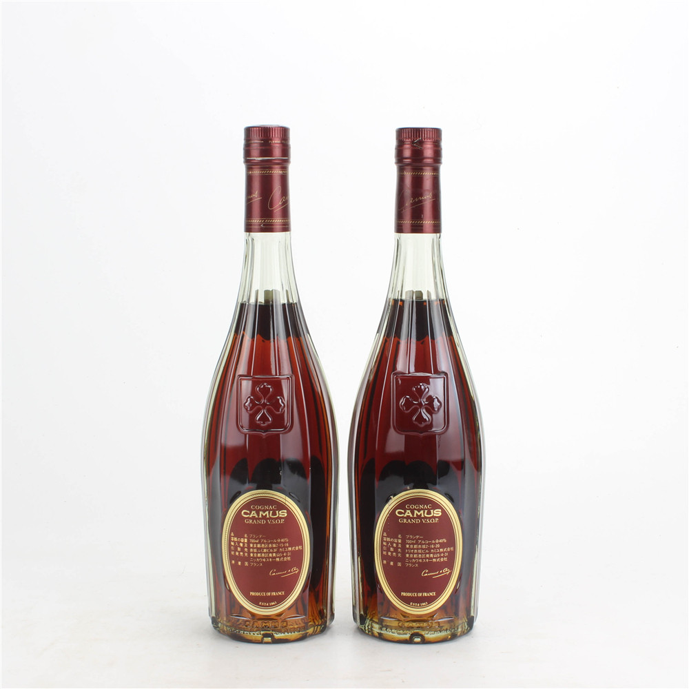56.80年代卡慕金花vsop 40度700ml*2瓶老洋酒收藏