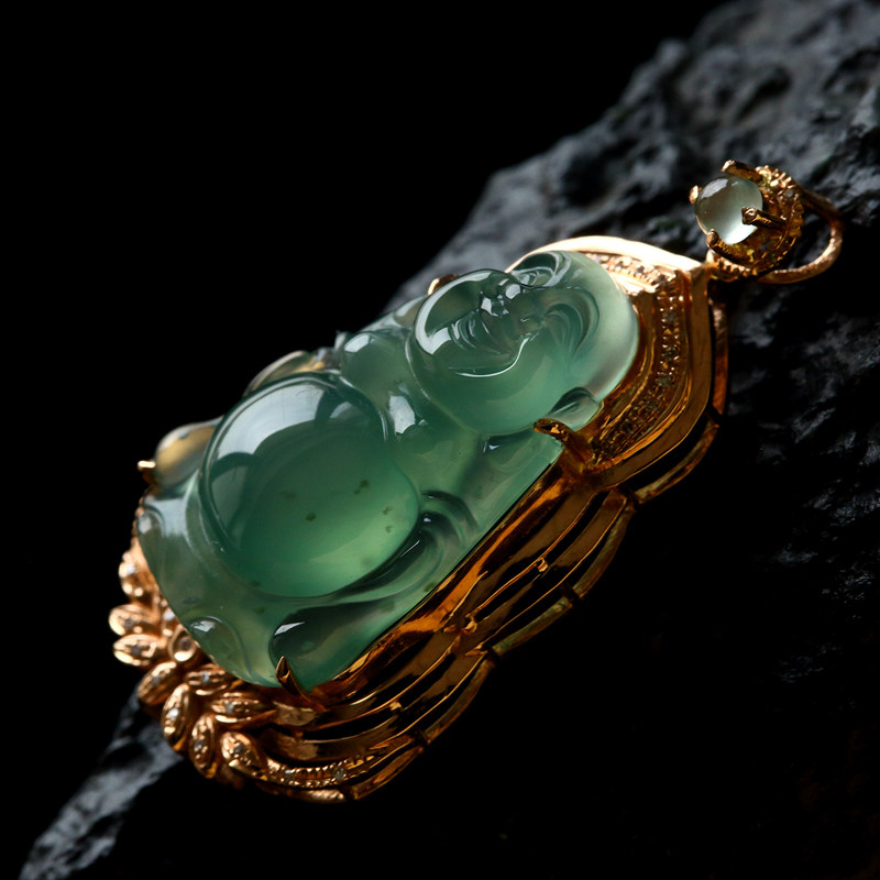 18k金伴钻镶嵌冰种翡翠站佛吊坠副石为冰种蛋面5.54g(不含链)