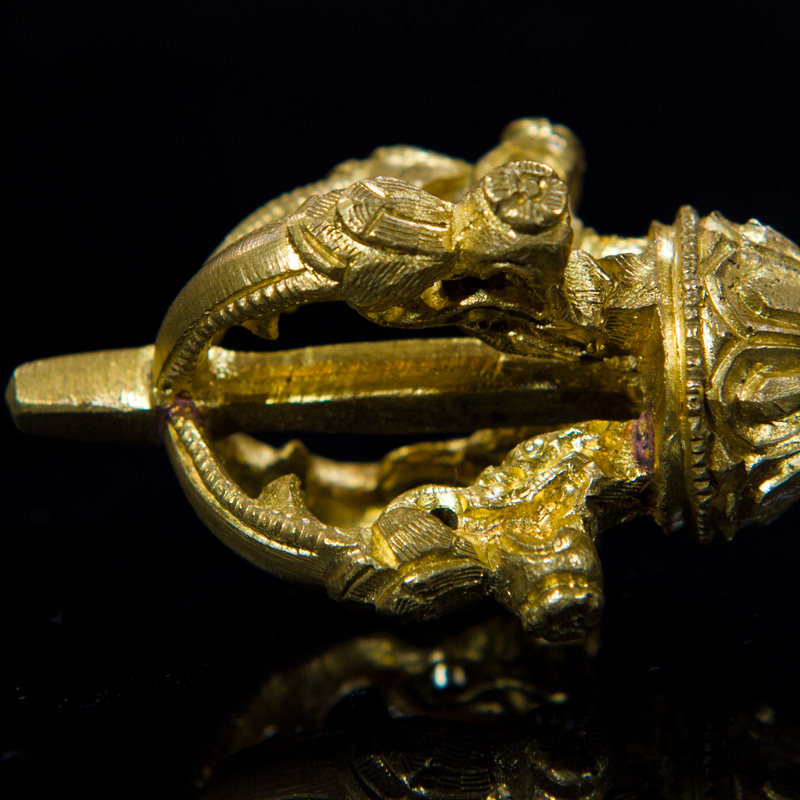 吉仲法王 加持五智金刚杵