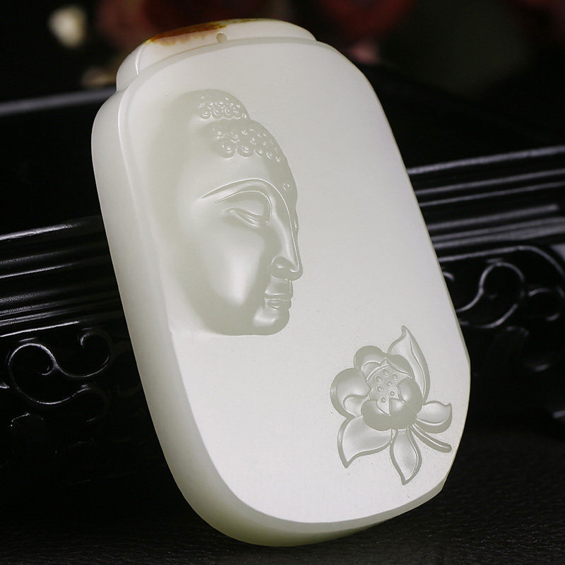 【省级玉雕大师】闫小波 和田玉白玉 花开见佛 121.82g