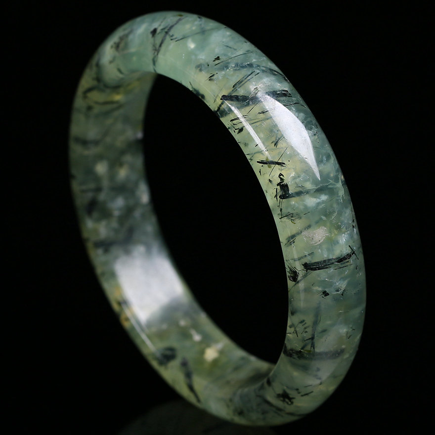 罕见(顶级盛宴)葡萄石黑发晶手镯 稀有珍藏 62.83g