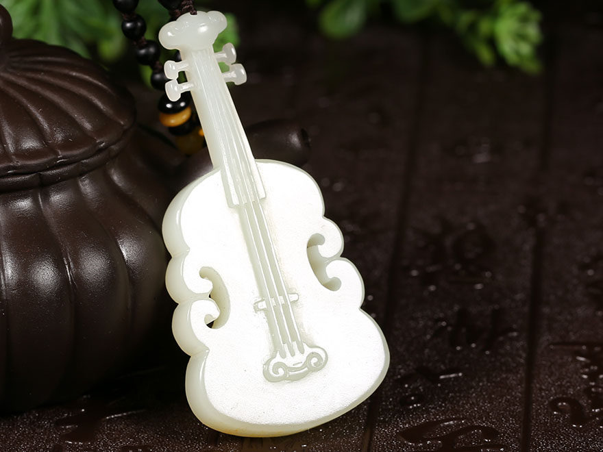 和田玉白玉玉琴挂件玉遇知音38.10克