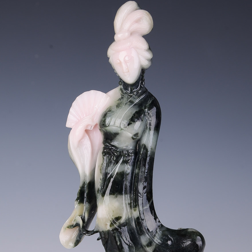 《美女》河南省玉石雕刻大师 王晓义作品独山玉亭亭玉立摆件 460g