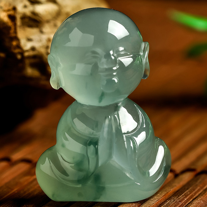 冰种强胶感【正直善良】翡翠a货老坑精雕小沙弥挂件9.09g