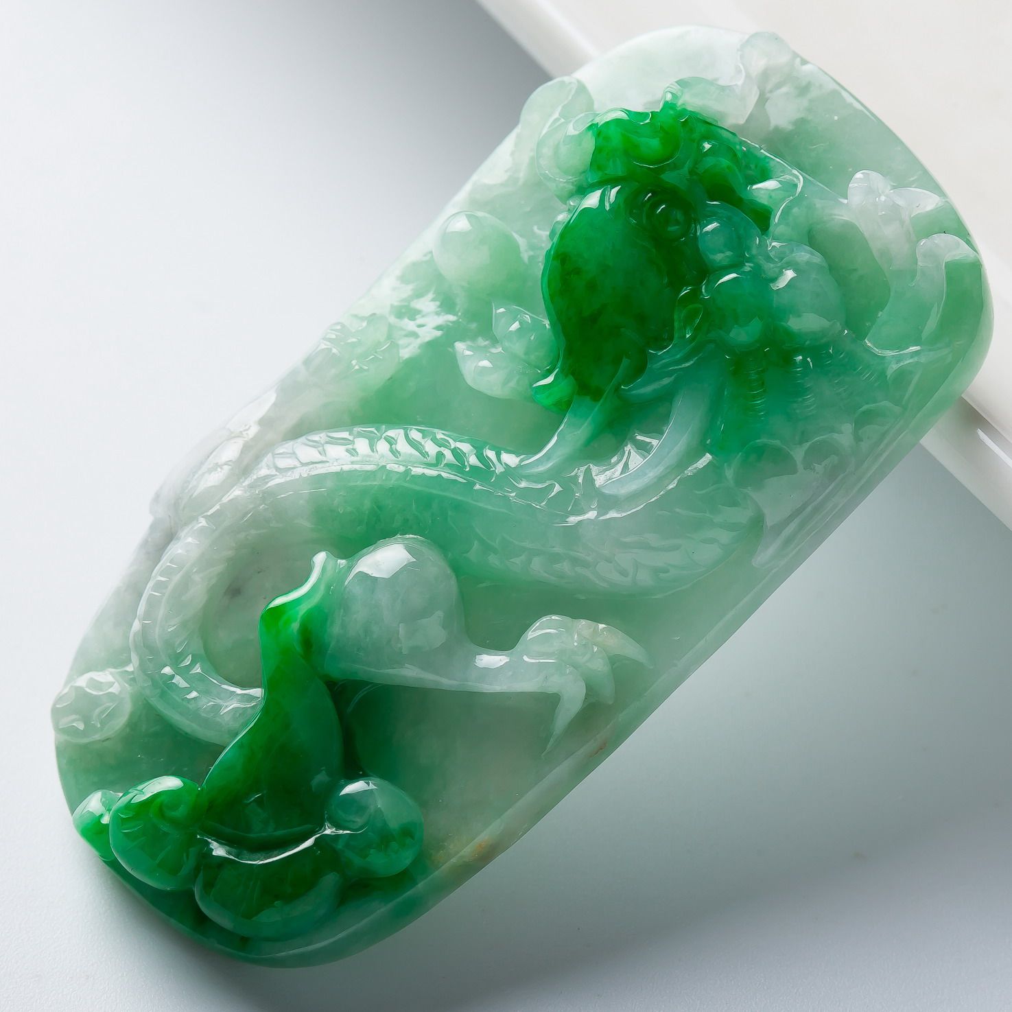 冰糯种飘阳绿a货翡翠望子成龙吊坠23.24克