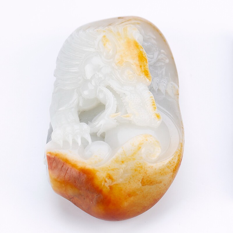 省级玉雕大师李先锋作品 和田白玉 龙行天下 把件 重249克