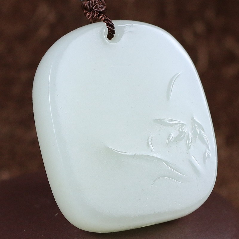 国家级大师陈冠军作品和田籽料羊脂玉君子自持挂件28.665克