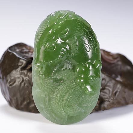 【连年有余】冰底阳绿和田玉碧玉连年有余挂件 61.36克