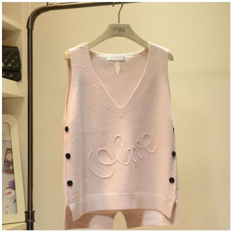 时尚秋季新款韩版百搭V领针织衫马甲女宽松纽扣无袖毛衣背心外搭在类目 女装/女士精品, 毛衣中 - 来自Buy2taobao.com提供专业的淘宝代购服务