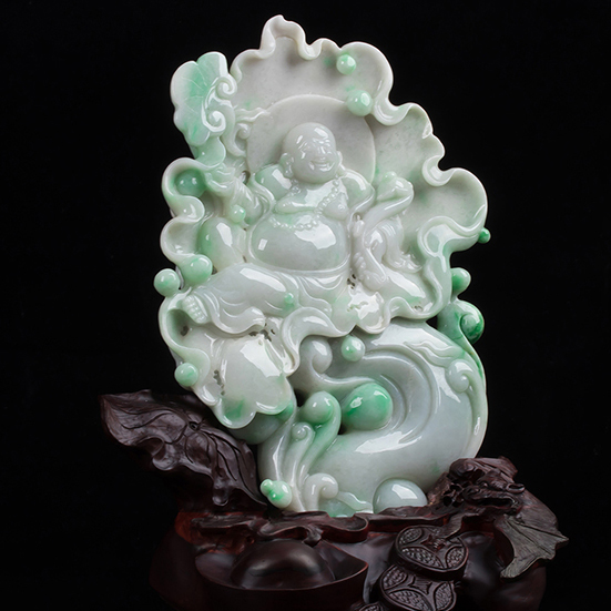 收藏级翡翠a货佛在心中摆件1.84千克