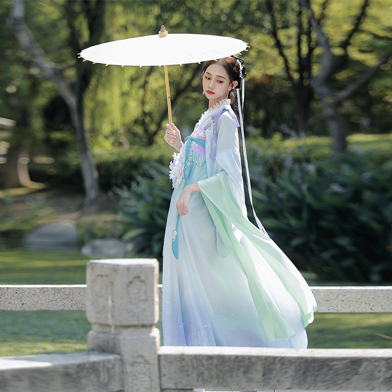 汉服女中国风学生清新超仙女飘逸渐变便宜好看齐胸汉元素日常襦裙
