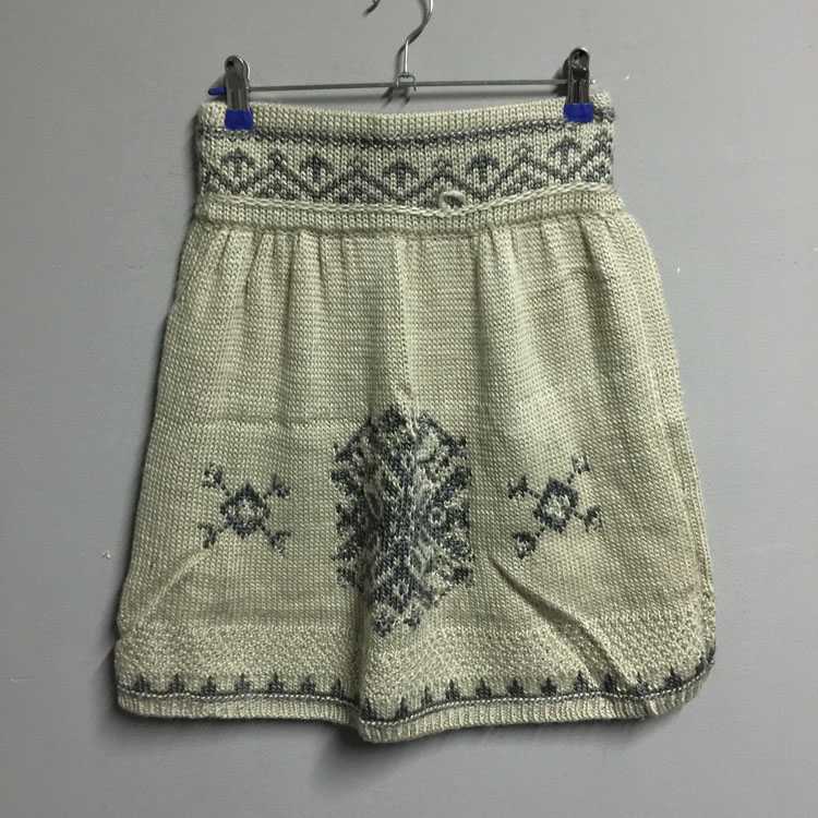圣迪家品牌工厂店正品2019女式针织印花半身裙 少量清仓在类目 女装/女士精品, 半身裙中 - 来自Buy2taobao.com提供专业的淘宝代购服务