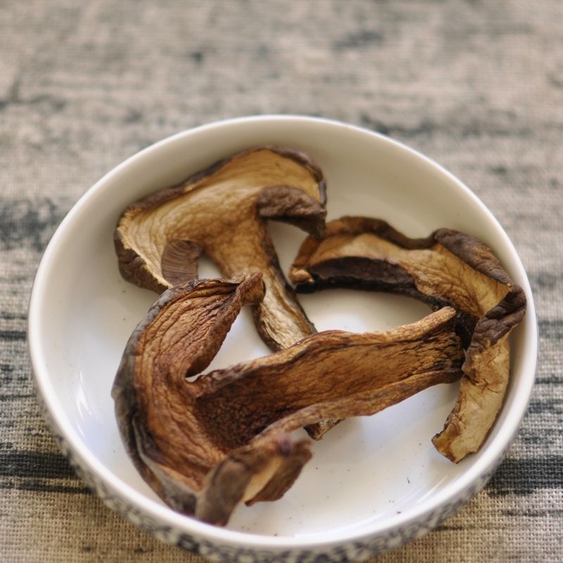 纯野生黑牛肝菌干货山货野生菌正宗农家山珍美味香菇蘑菇云南特产|msdalam kategori beras/Utara-Selatan barangan kering/perasa, Utara-Selatan barangan kering/daging Kering, kering/Native, kelas cendawan - dari Buy2taobao.com untuk memberikan perkhidmatan ejen Taobao profesional membeli