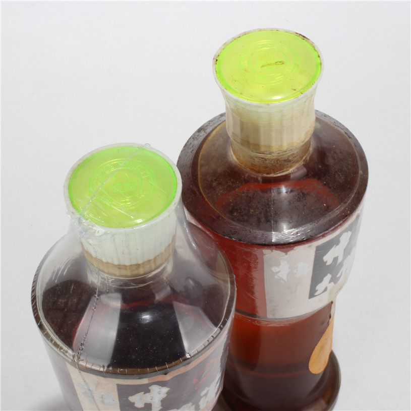 26.80年代力士牌杜仲补酒500ml*2瓶