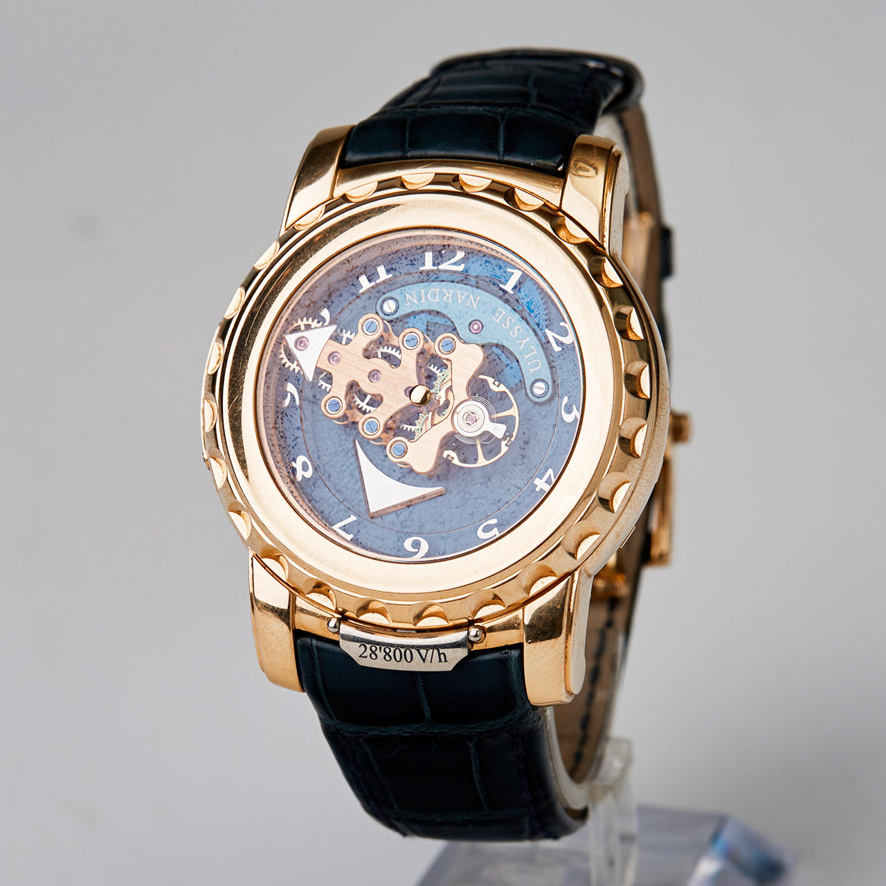 【即刻拍】[9.5新]雅典奇想18k黄金手动机械男表 卡罗素陀飞轮