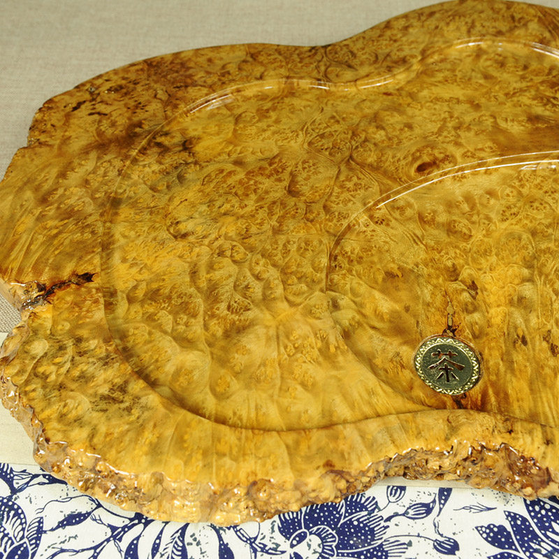 缅甸三大国宝之一黄金樟茶盘 满瘤花