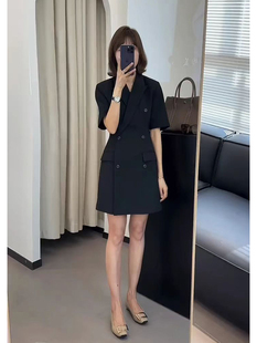 轻奢法式高级感气质名媛赫本小香风黑色短袖西装连衣裙子夏季薄款