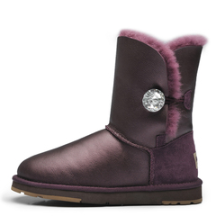 AUMU2016冬季羊皮毛一体防滑雪地靴钻石水晶中筒靴冬季女靴子2103