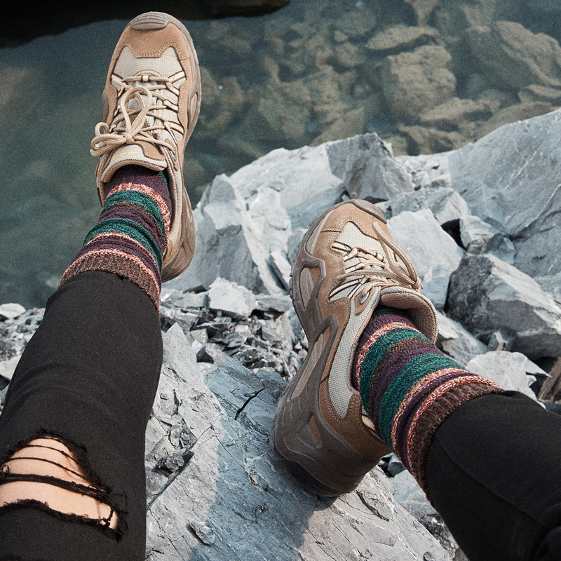 lowa户外zephyr gtx女式低帮防水耐磨防滑透气徒步登山鞋 l320586