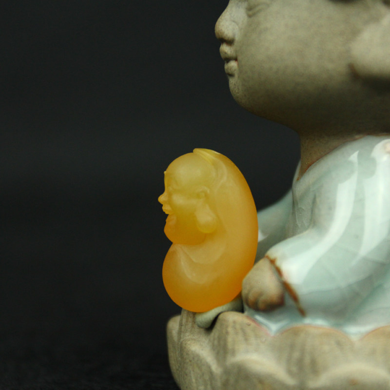 国家级玉雕大师李海奇作品小佛挂件 缅甸黄龙玉 9.4g