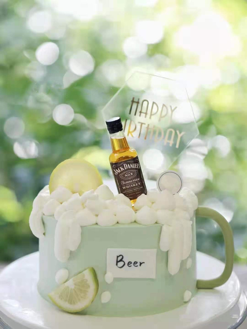西安lovecake简约小清新啤酒杯酒瓶造型生日蛋糕盒装同城新鲜生日蛋糕