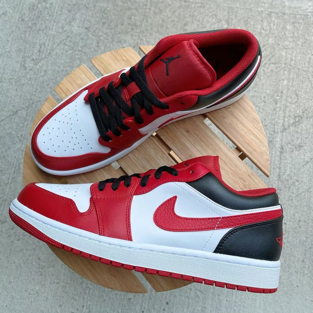 air jordan 1 low aj1 红白黑 乔1低帮减震复古篮球鞋 553558-163